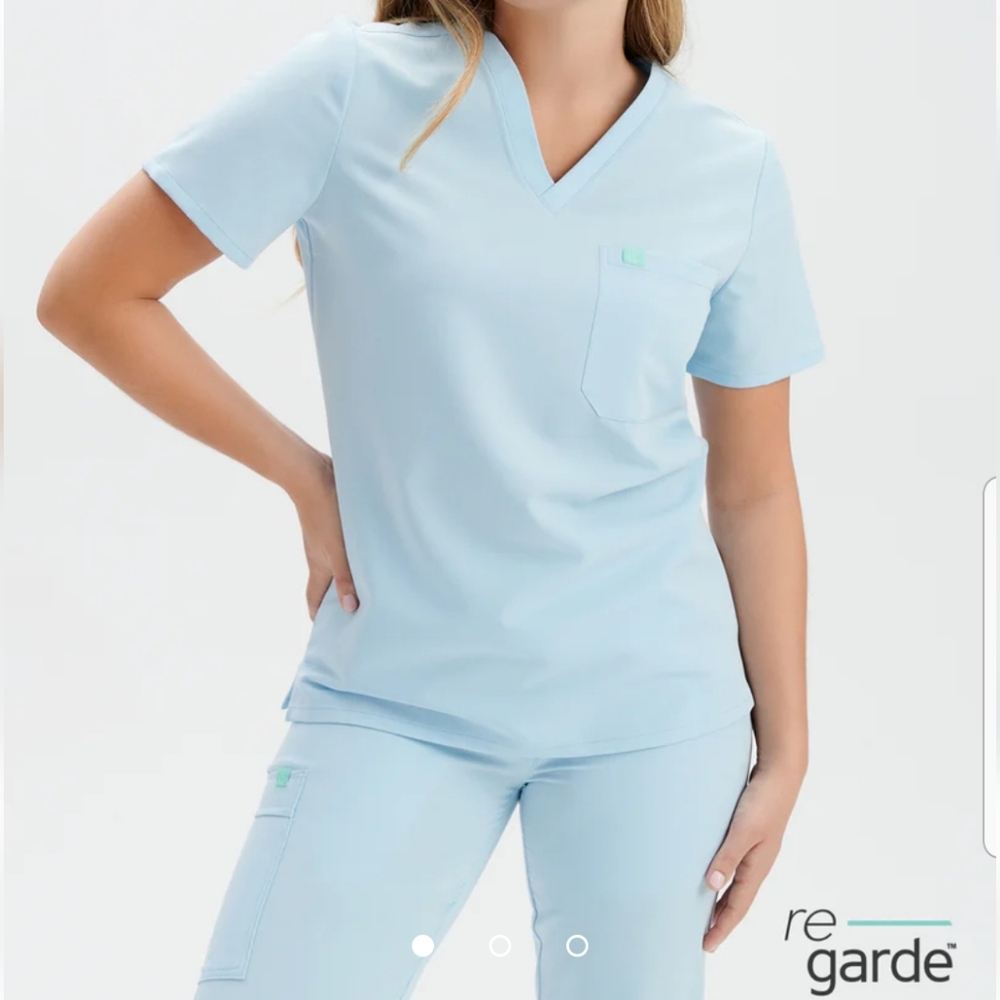 Garde Malade scrubs